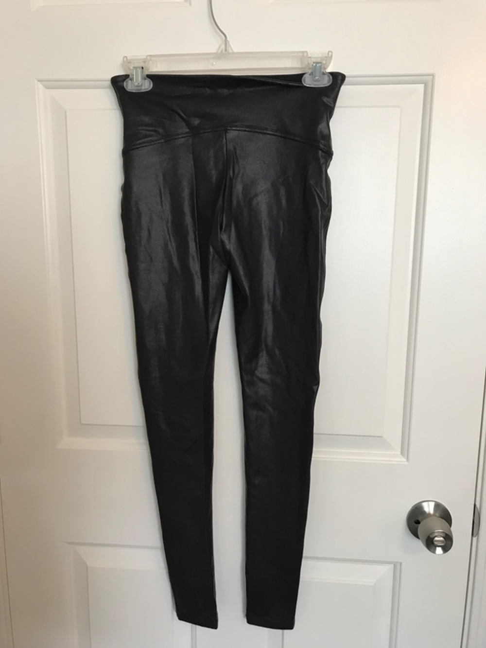 Spanx Faux Leather Leggings Size M Black - Picture 4 of 11
